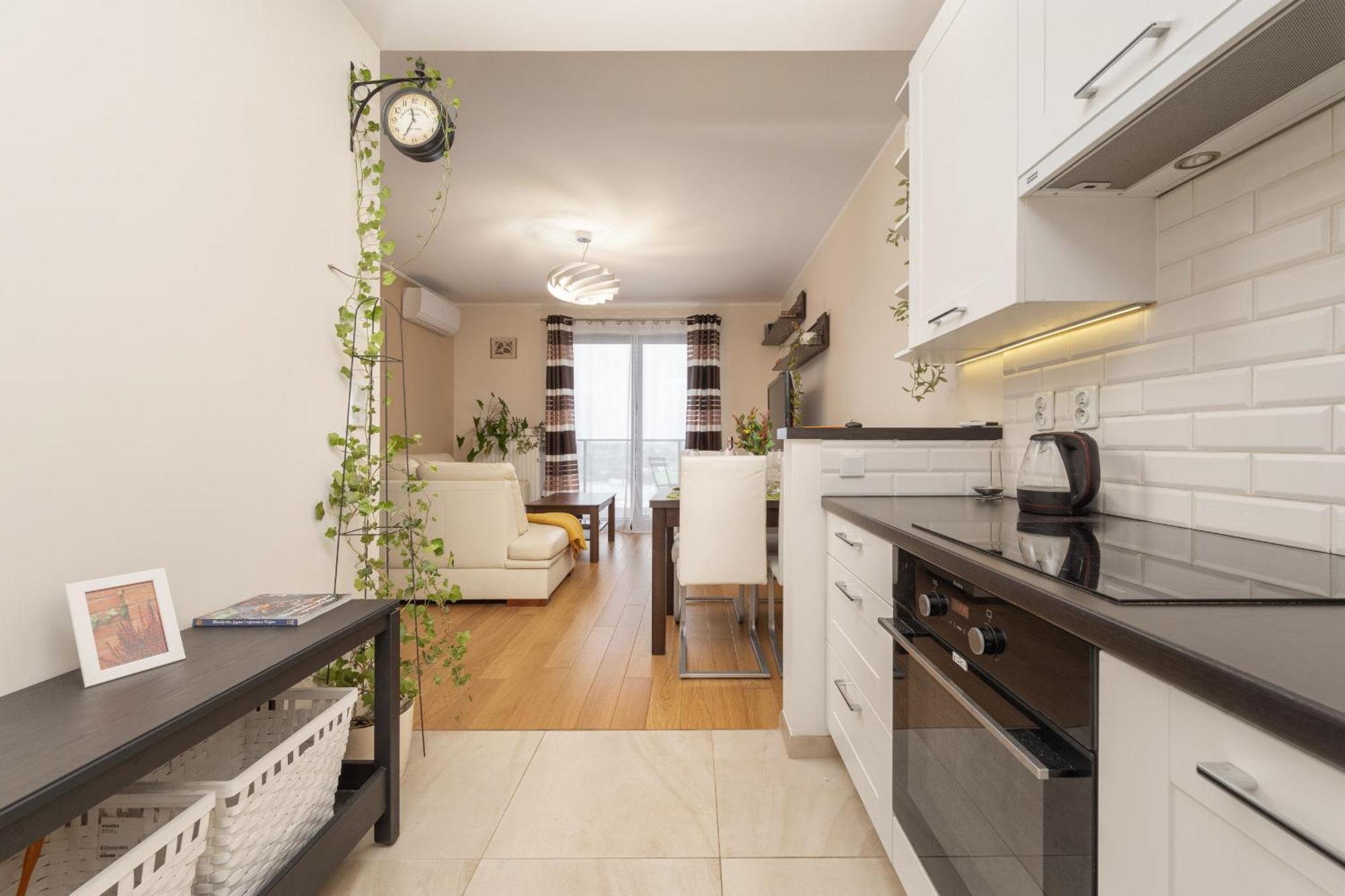 Comfortable Krakowska With Free Parking By Renters Wroclaw